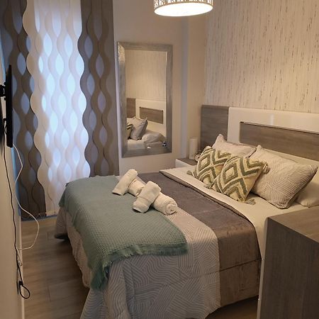 ¡Al Lado De La Clinica Oftalmologica Vega! Lejlighed Oviedo Eksteriør billede
