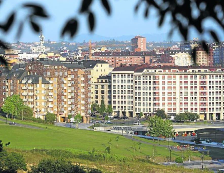 ¡Al Lado De La Clinica Oftalmologica Vega! Lejlighed Oviedo Eksteriør billede